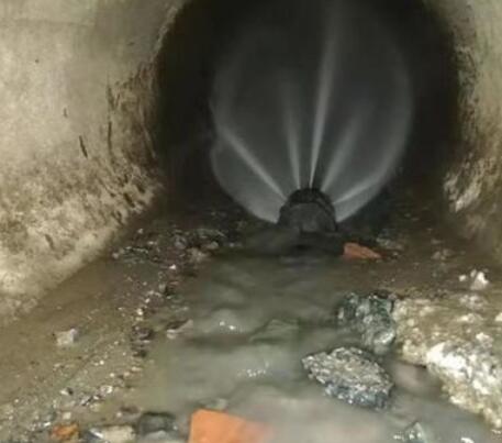 马龙市政管道清淤